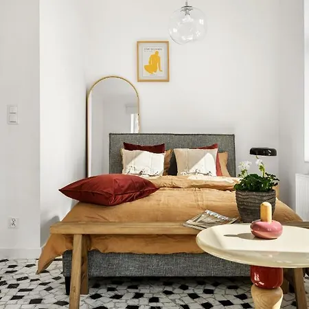 Gryf - Private Parking Included *