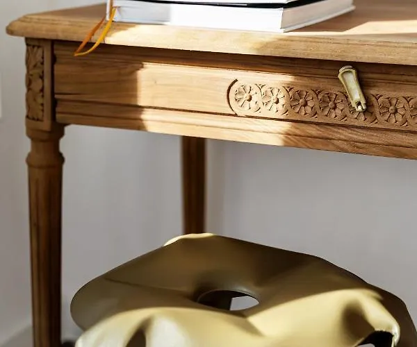 Gryf - Private Parking Included *